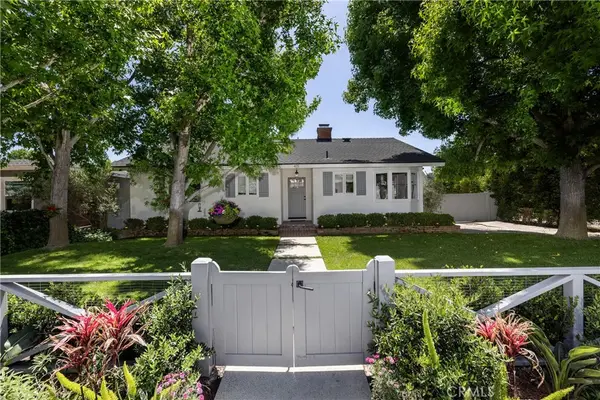 415 Walnut, Costa Mesa, CA 92627