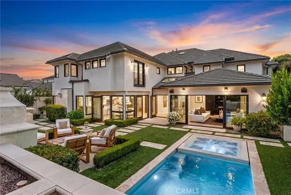 1807 Newport Hills E, Newport Beach, CA 92660