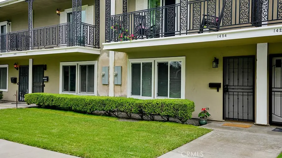 1424 Deauville Place, Costa Mesa, CA 92626 - #2