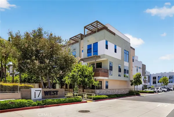 1687 Grand View, Costa Mesa, CA 92627