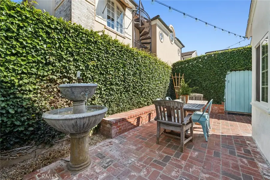 2632 Vista Drive, Newport Beach, CA 92663 - #3