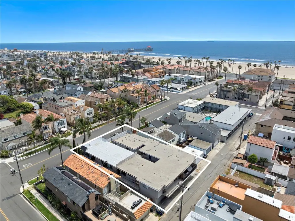 221 10th Street, Huntington Beach, CA 92648 - #1