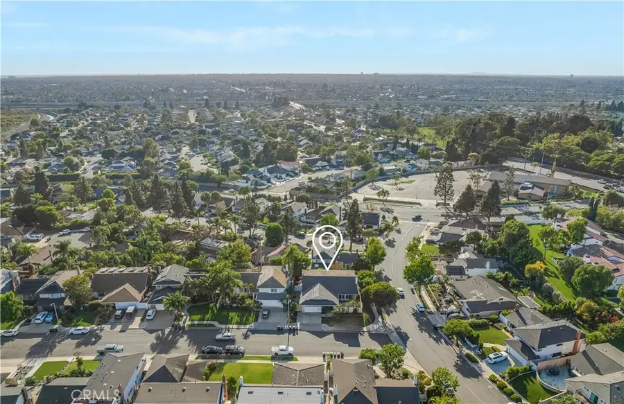 2751 Canary Drive, Costa Mesa, CA 92626 - #2