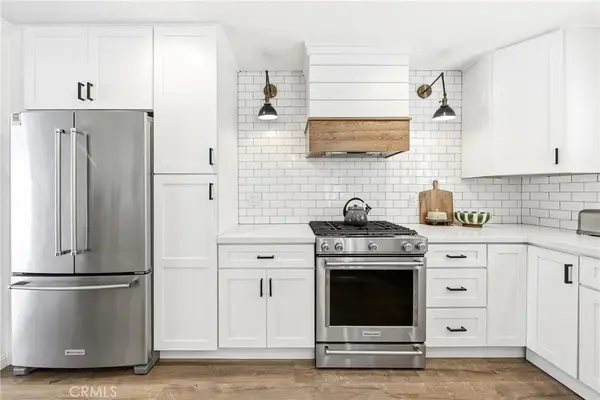 306 Campbell Lane, Costa Mesa, CA 92627