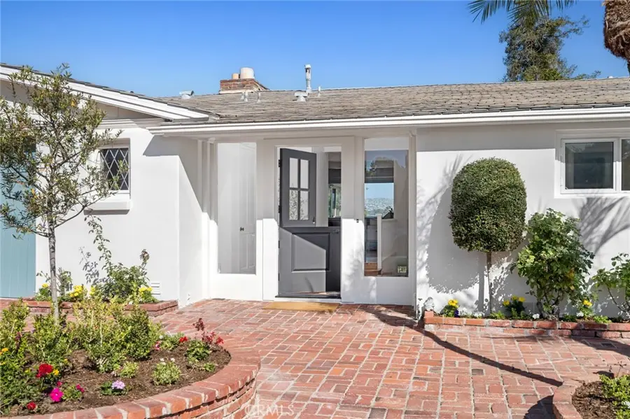 608 Saint James Place, Newport Beach, CA 92663 - #3