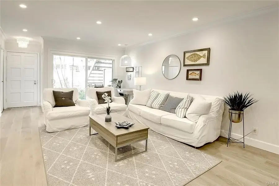 1184 Rutland Rd Unit 3, Newport Beach, CA 92660 - #2