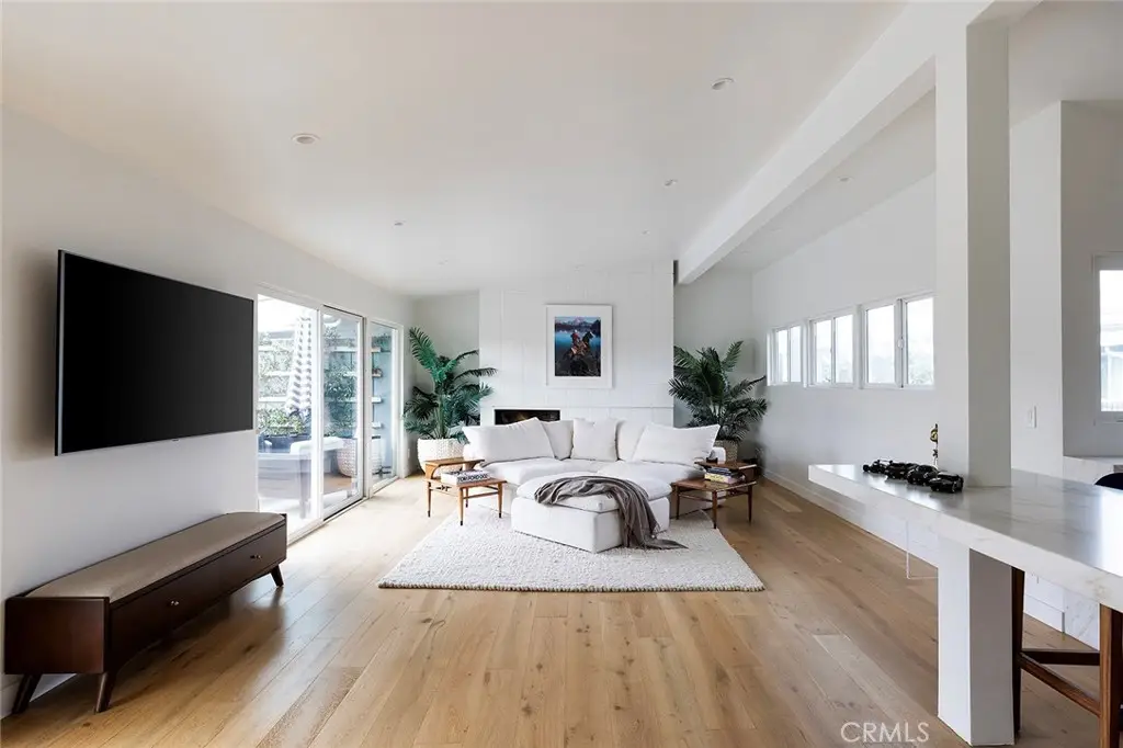 1504 Westcliff Drive #5, Newport Beach, CA 92660 - #1