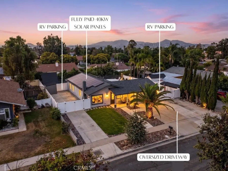 843 W Francis, Corona, CA 92882 - #2