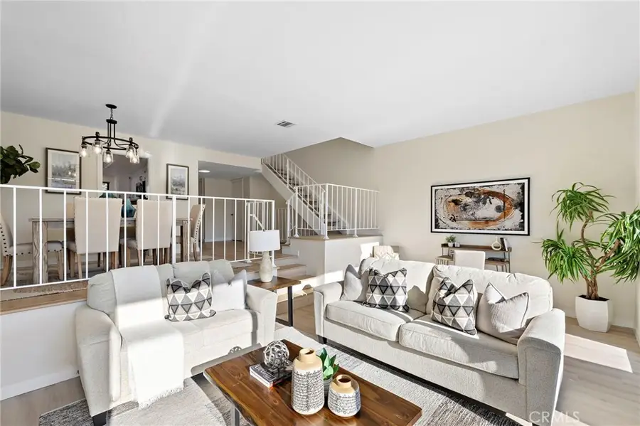 14 Robon Court, Newport Beach, CA 92663 - #2