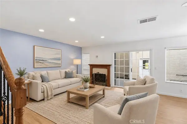 8 Silverwood, Irvine, CA 92604