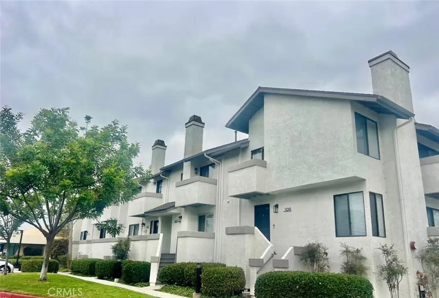 107 Harbor Woods Place, Newport Beach, CA 92660 - #2