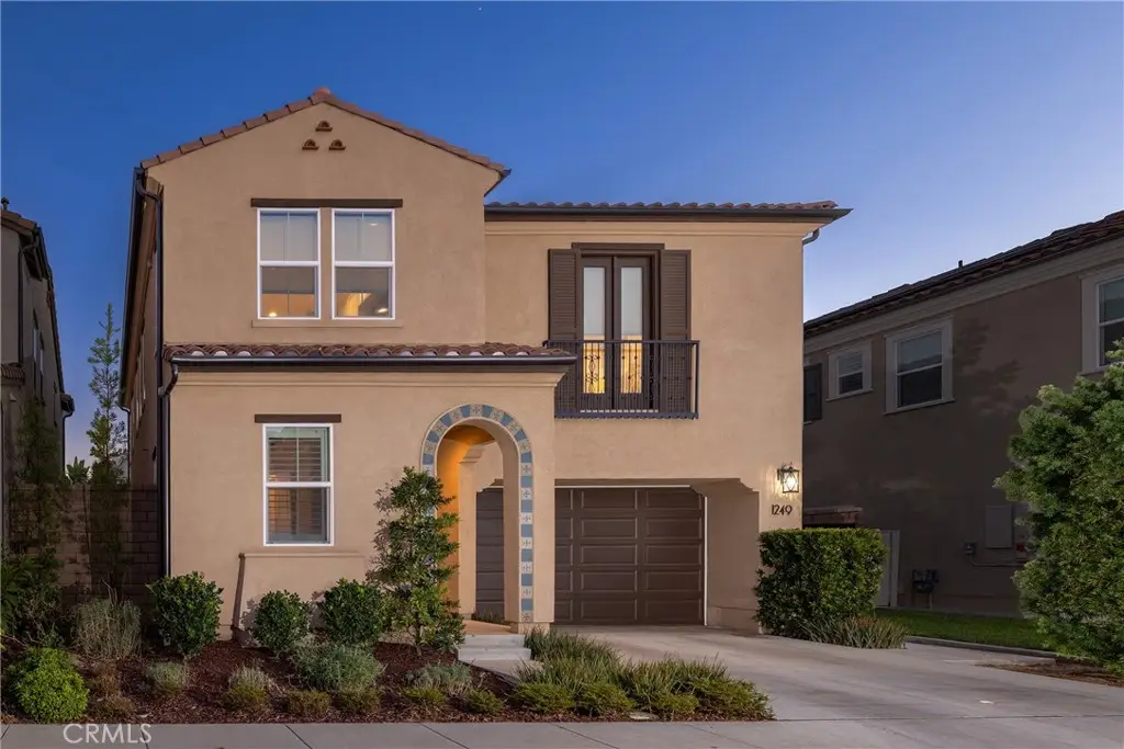 1249 E Providence Loop, Placentia, CA 92870 - #1