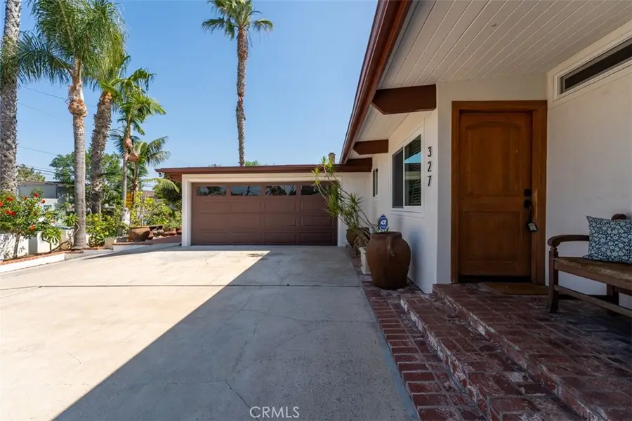 327 Santa Isabel, Newport Beach, CA 92660 - #2