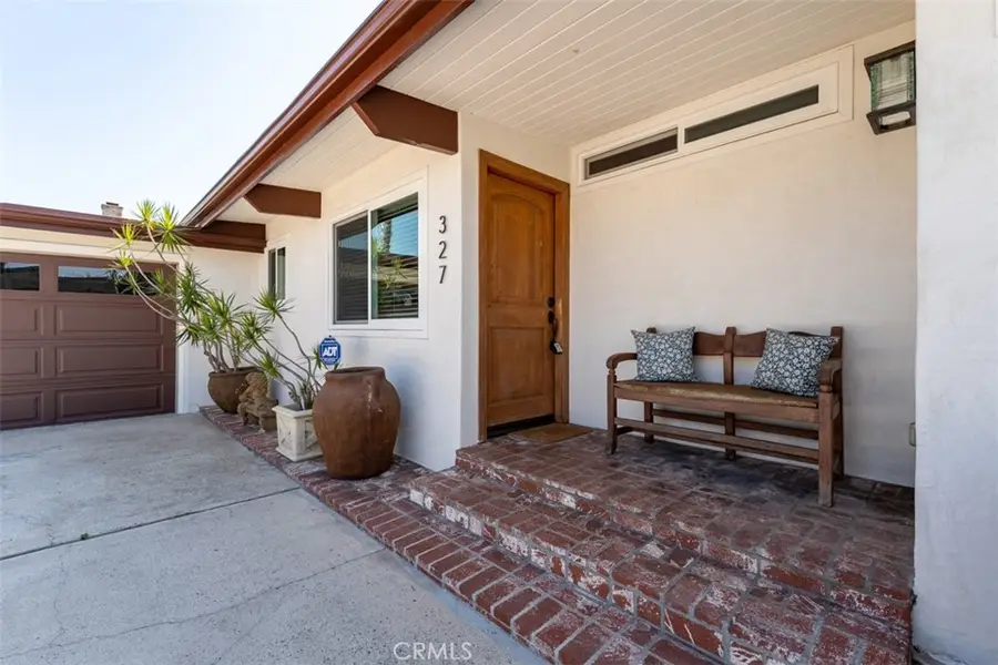 327 Santa Isabel, Newport Beach, CA 92660 - #3