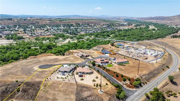 13040 River Bluffs (lot 8) Lane, San Miguel, CA 93451