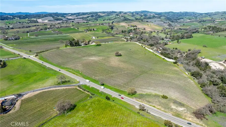 2023 Twelve Oaks Drive, Paso Robles, CA 93446 - Image #2