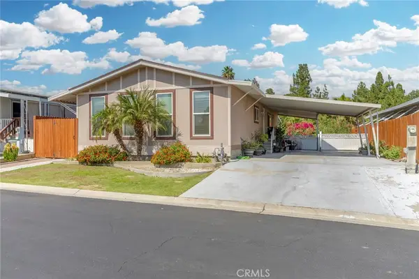 8904 Eastwind Circle, Bakersfield, CA 93306
