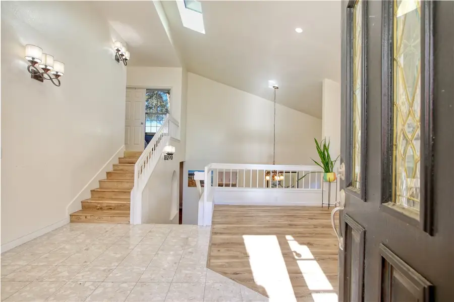 714 Clearview, San Luis Obispo, CA 93405 - Image #2