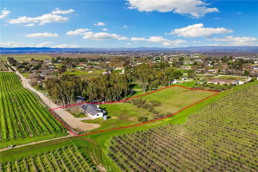 6980 Cabernet, Paso Robles, CA 93446 - Image #2