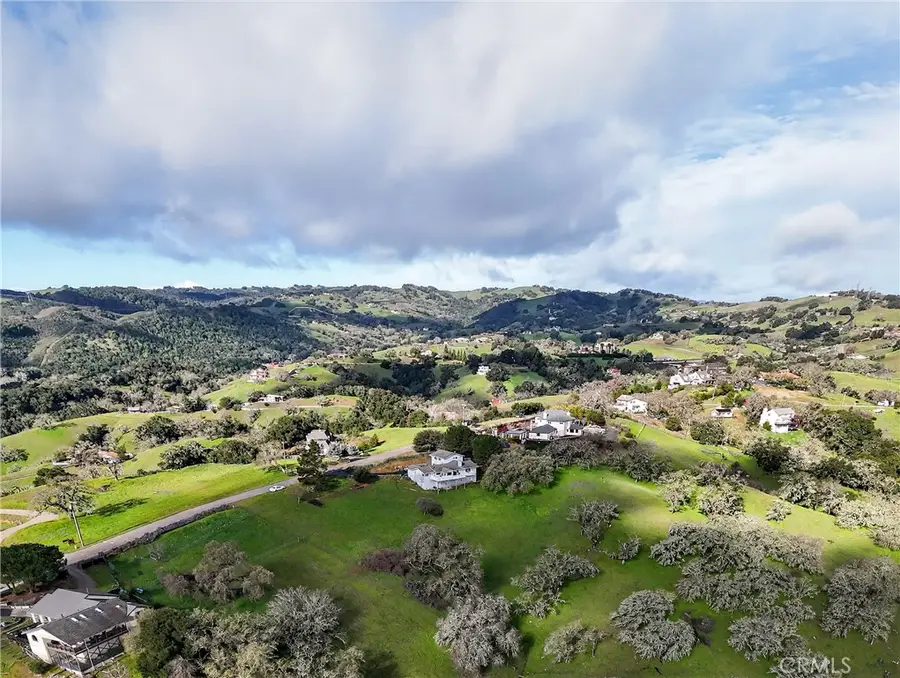 11200 Santa Ana Road, Atascadero, CA 93422 - #2