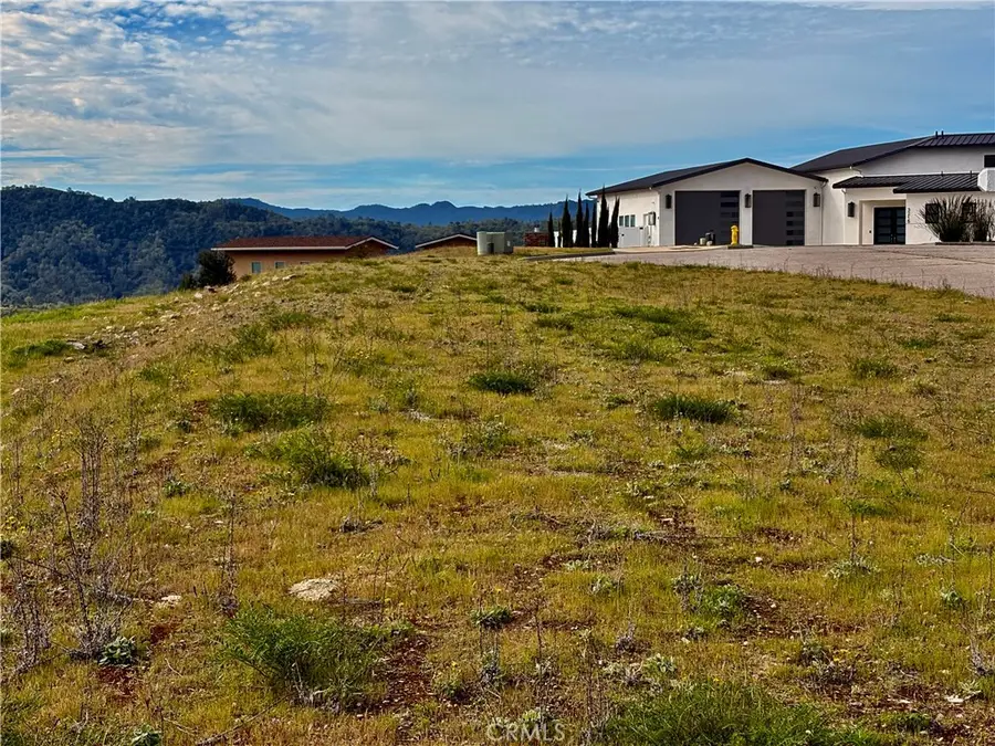 3260 Timberline Drive, Paso Robles, CA 93446 - #3