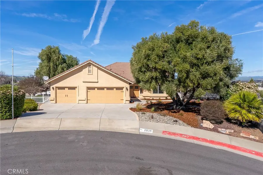 2039 Promontory, Paso Robles, CA 93446 - #2