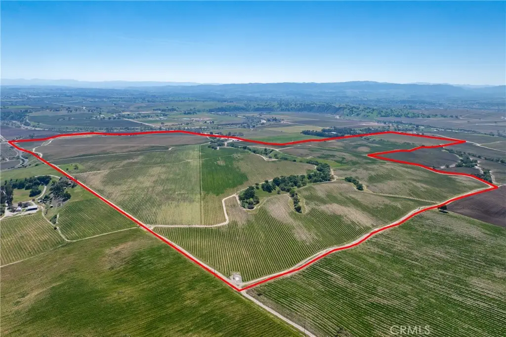 7310 Estrella Road, San Miguel, CA 93451 - #1