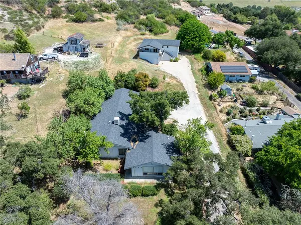 9755 Las Lomas, Atascadero, CA 93422