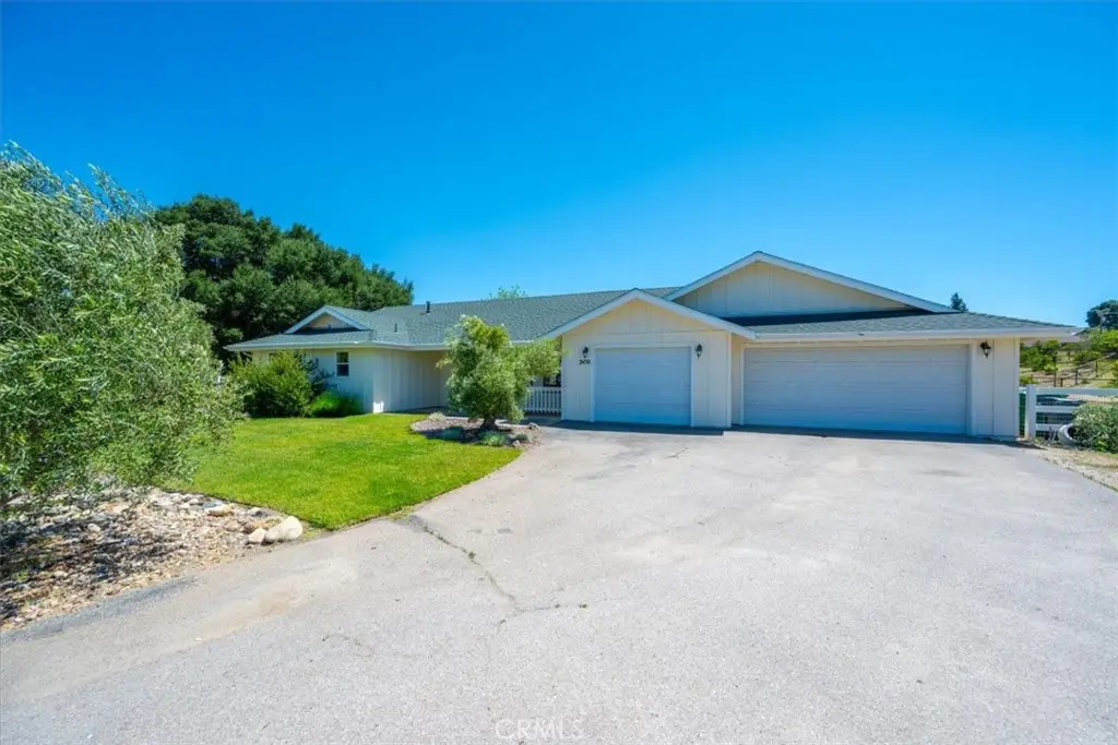 2450 Ferrocarril, Atascadero, CA 93422 - #1