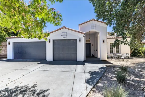 915 Vista Cerro Drive, Paso Robles, CA 93446