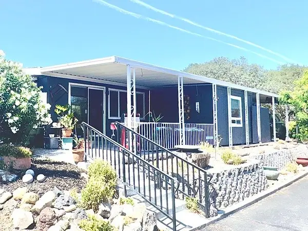10824 Los Pueblos, Atascadero, CA 93422