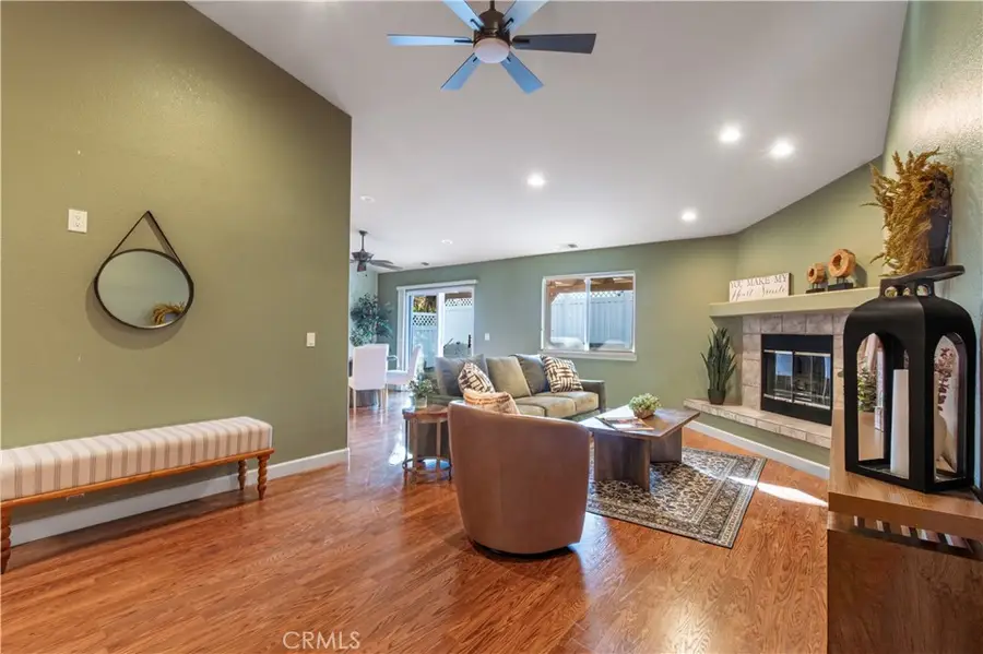 909 Saint Ann, Paso Robles, CA 93446 - #3