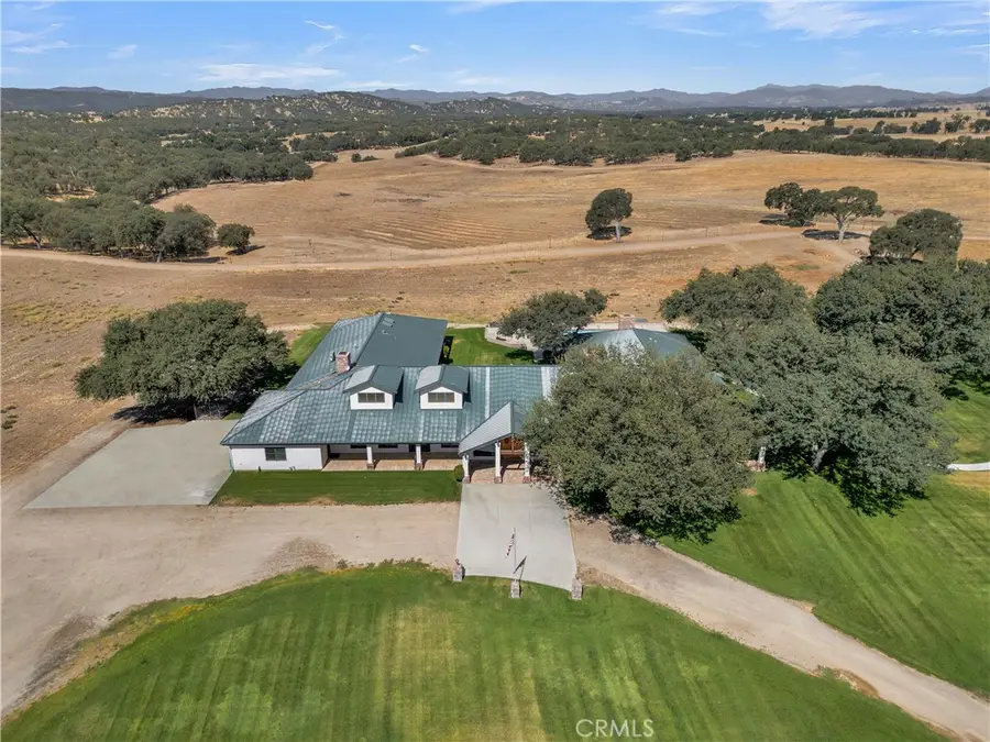 52540 Bradley Lockwood Road, Bradley, CA 93426 - #3