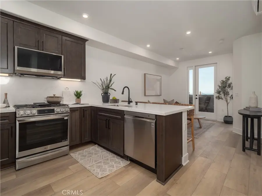 402 W Grand Avenue #303, Grover Beach, CA 93433 - #3