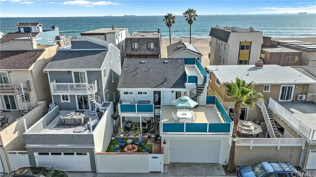 29 Surfside Avenue #B, Seal Beach, CA 90743 - #1