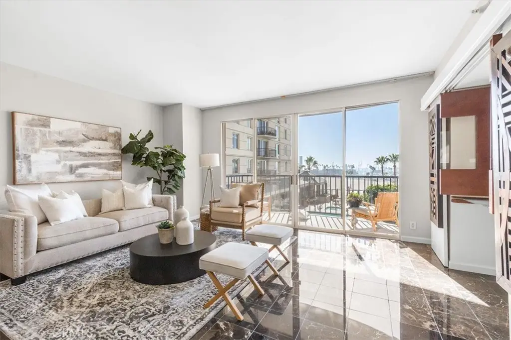 850 E Ocean Boulevard #209, Long Beach, CA 90802 - Image #1