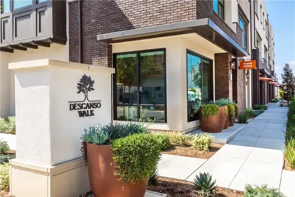 1090 Foothill Boulevard, Claremont, CA 91711