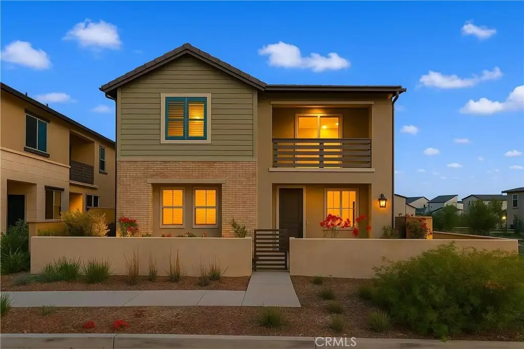 306 Treble, Irvine, CA 92618 - Image #1