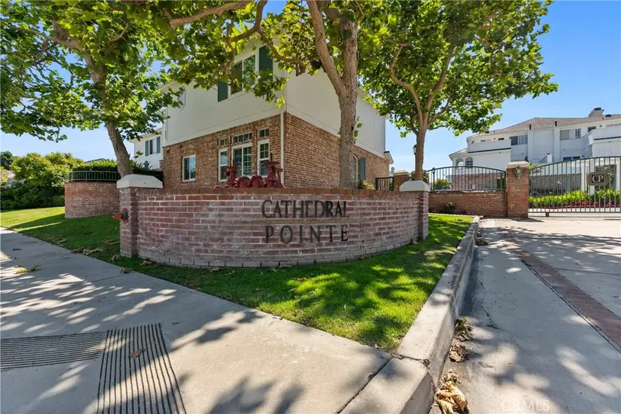 18723 Chapel Lane, Huntington Beach, CA 92646 - #3