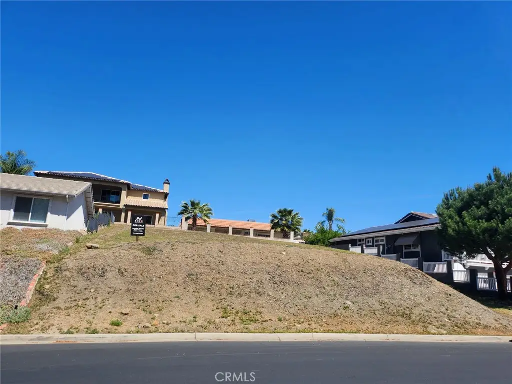 22720 Blue Teal, Canyon Lake, CA 92587 - #1