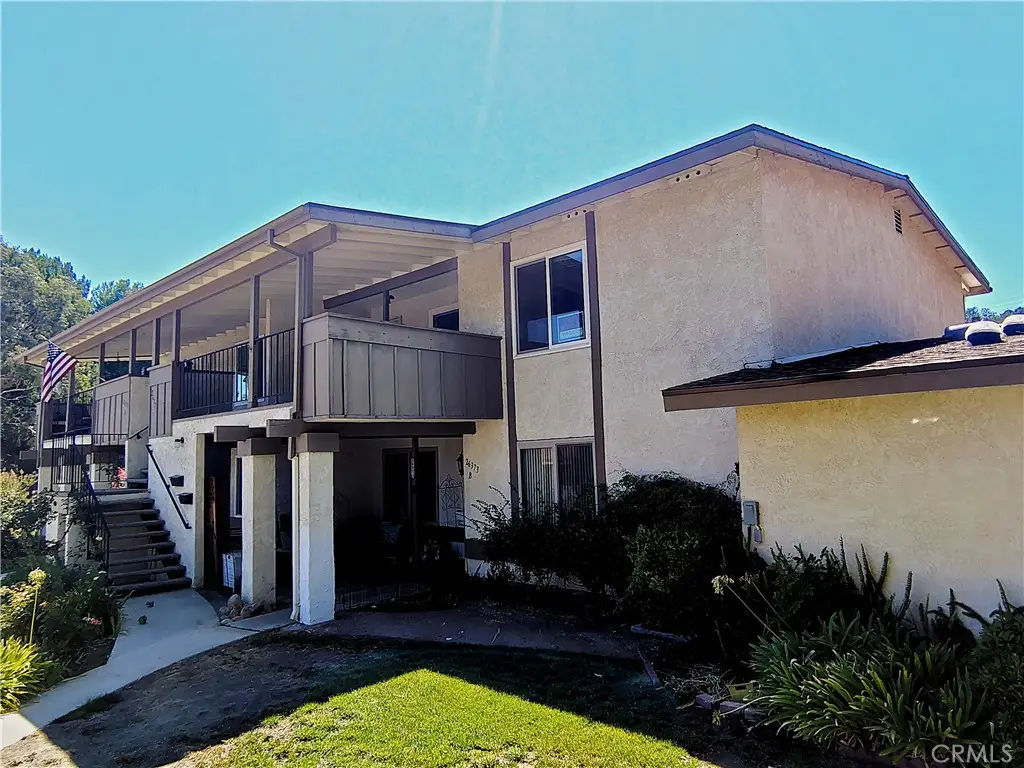 26373 Oak Highland Drive #E, Newhall, CA 91321 - Image #1