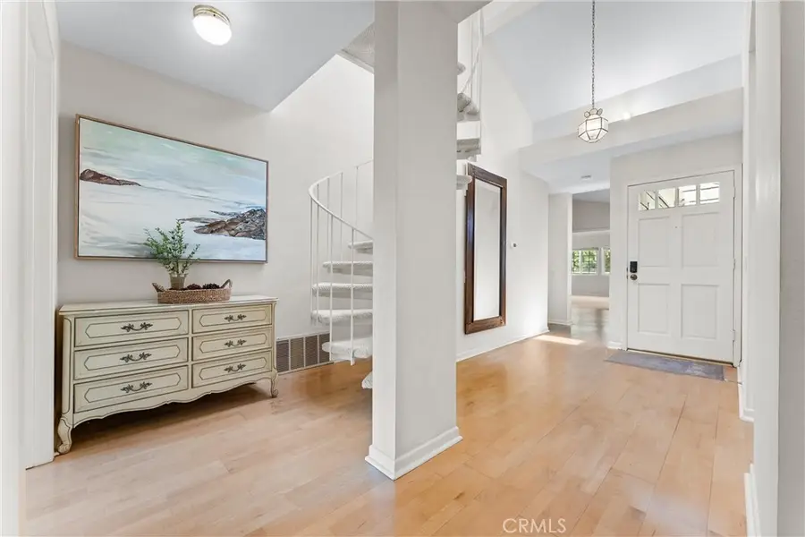 7402 Yellowtail Drive #204, Huntington Beach, CA 92648 - Image #2