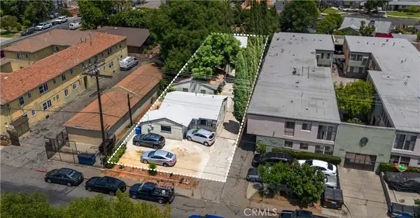 6240 Hazeltine Avenue, Van Nuys, CA 91401