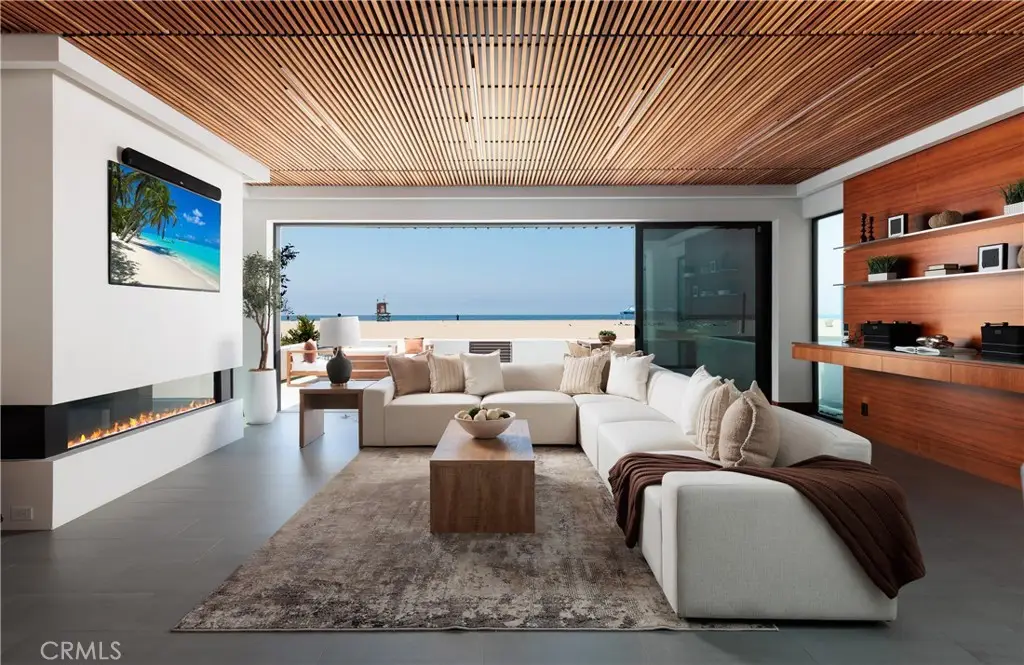 7104 W Oceanfront, Newport Beach, CA 92663 - #1
