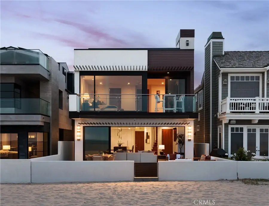 7104 W Oceanfront, Newport Beach, CA 92663 - #2