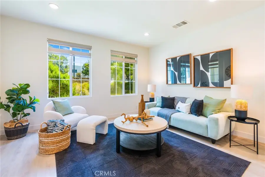 747 Beacon, Irvine, CA 92618 - Image #3