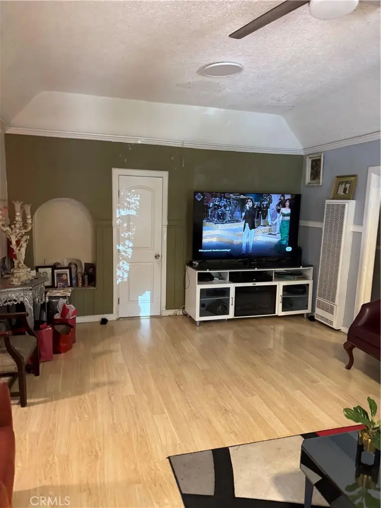 1917 Rousselle Street, Santa Ana, CA 92707 - Image #2