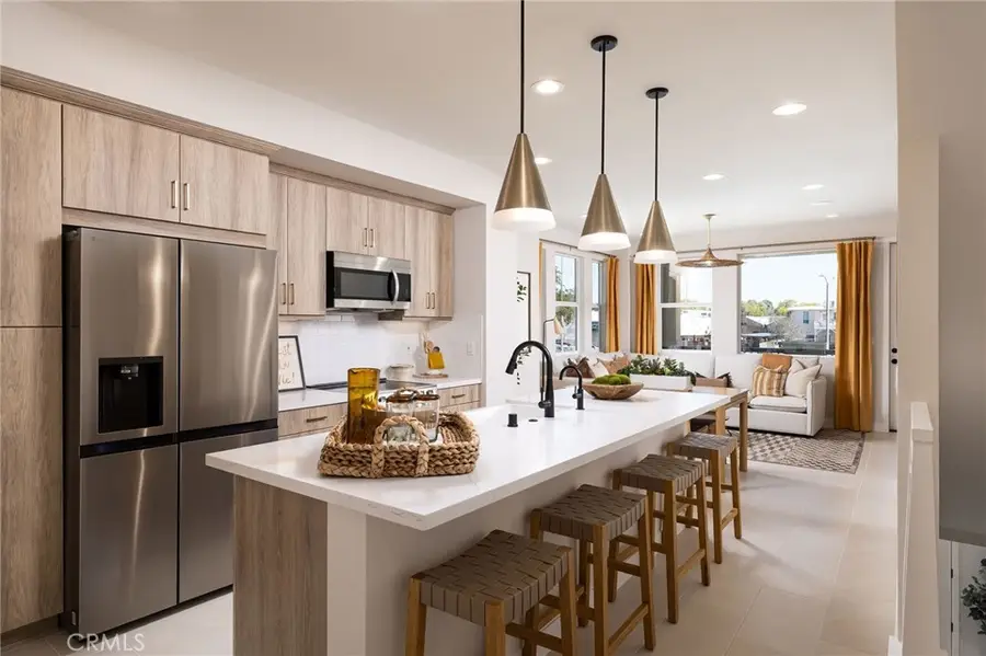 117 Towns Avenue, Upland, CA 91786 - Image #2