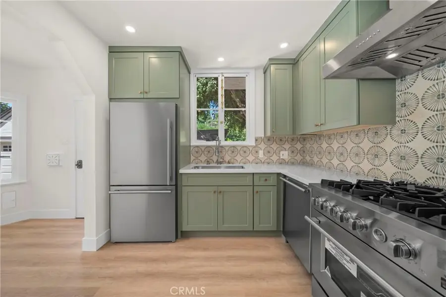 2404 N Poinsettia, Santa Ana, CA 92706 - Image #3