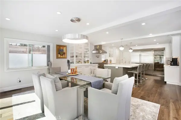 22102 Wood Island Lane, Huntington Beach, CA 92646